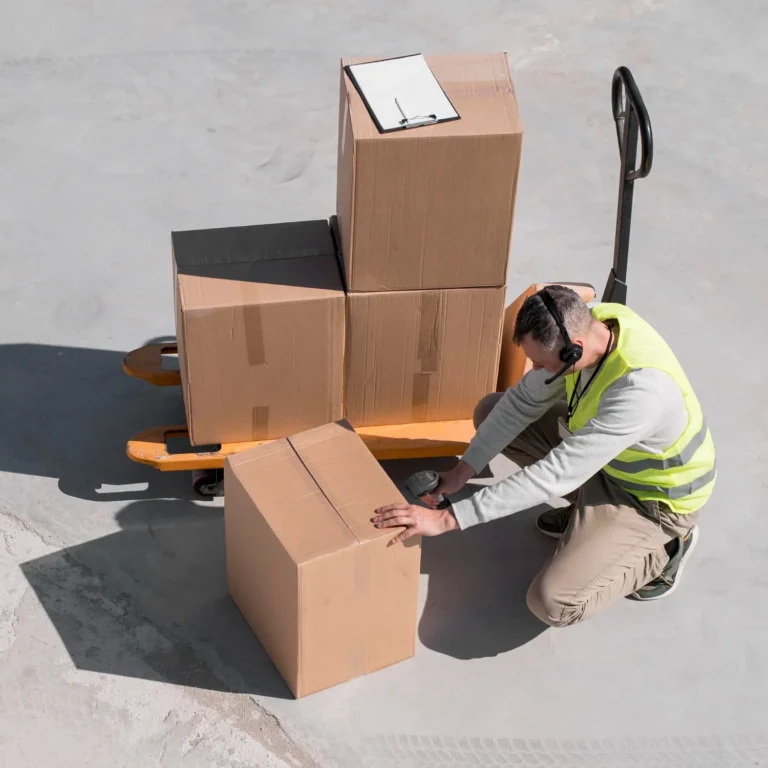 Packing materials in Abu Dhai