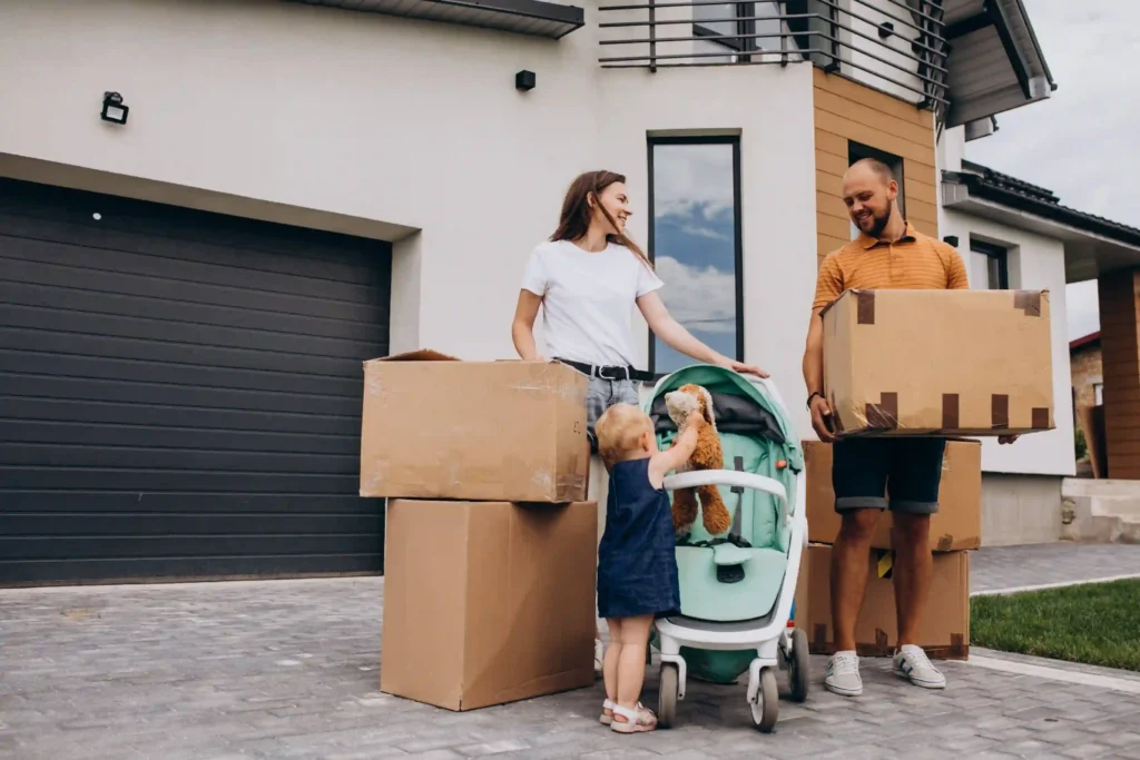 family planing moving with kids in abu dhabi
